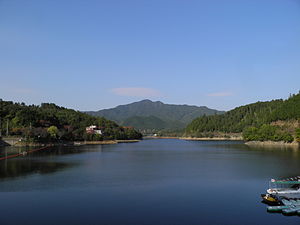 津風呂湖